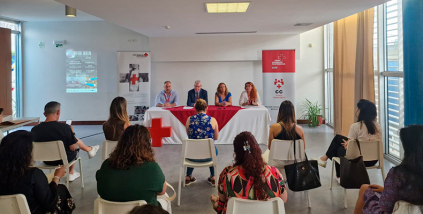 No passado dia 25 de junho a Delegação de Braga da Cruz Vermelha Portuguesa apresentou no Centro Comunitário de Prado, o projeto "Comunidade Criativa de Inclusão Digital" de Vila Verde